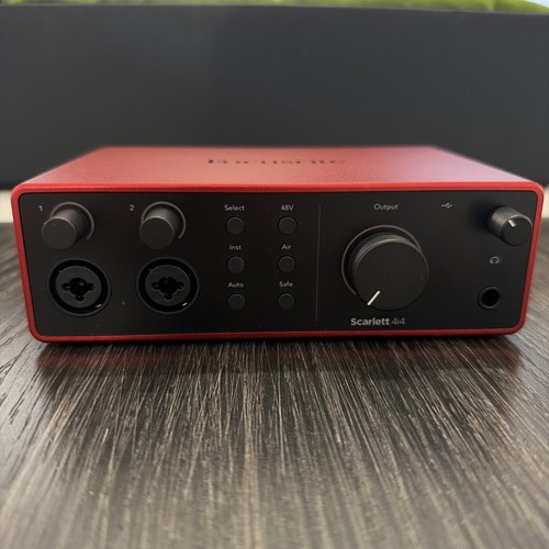 Focusrite scarlett 4i4 4th gen - 4th,
