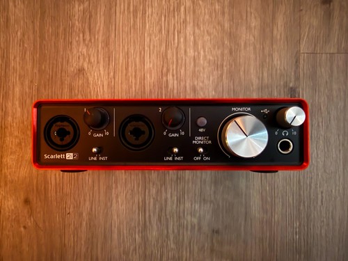 Focusrite scarlett 2i2 - scarlett, usb